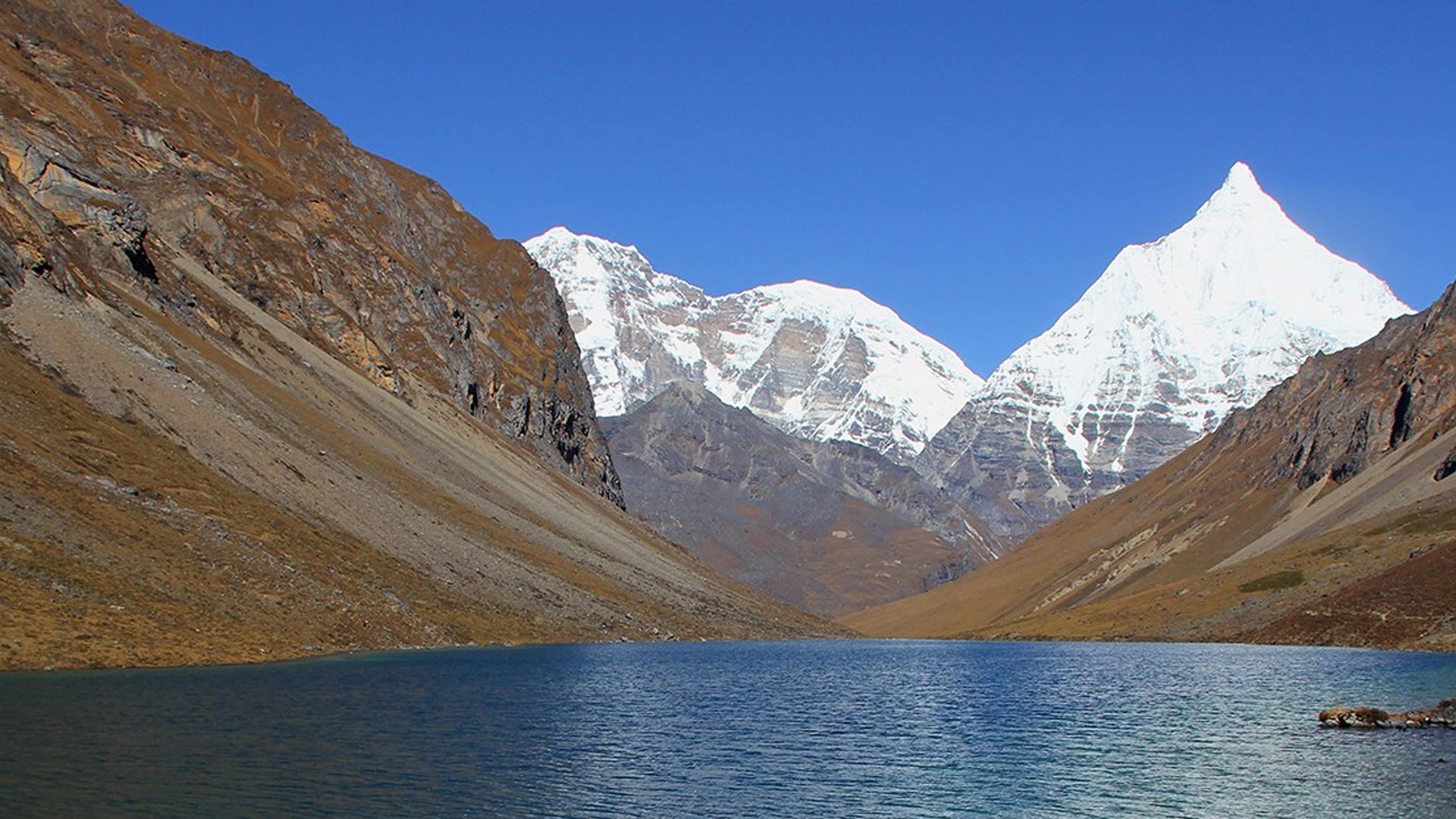 Druk Path Trek